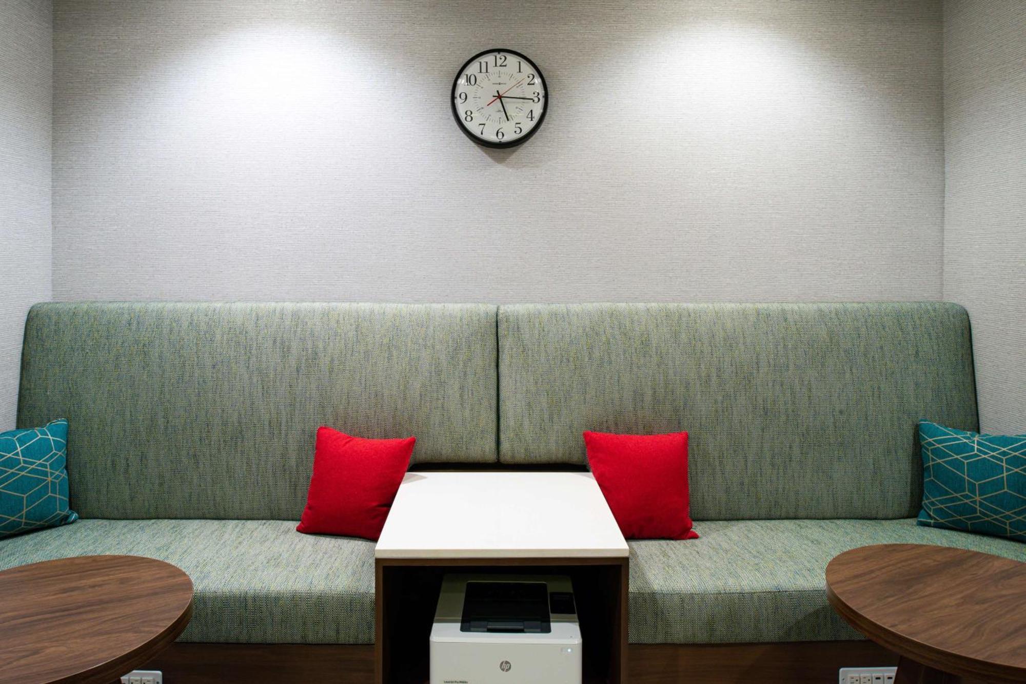 Hampton Inn & Suites Adrian, Mi Екстериор снимка