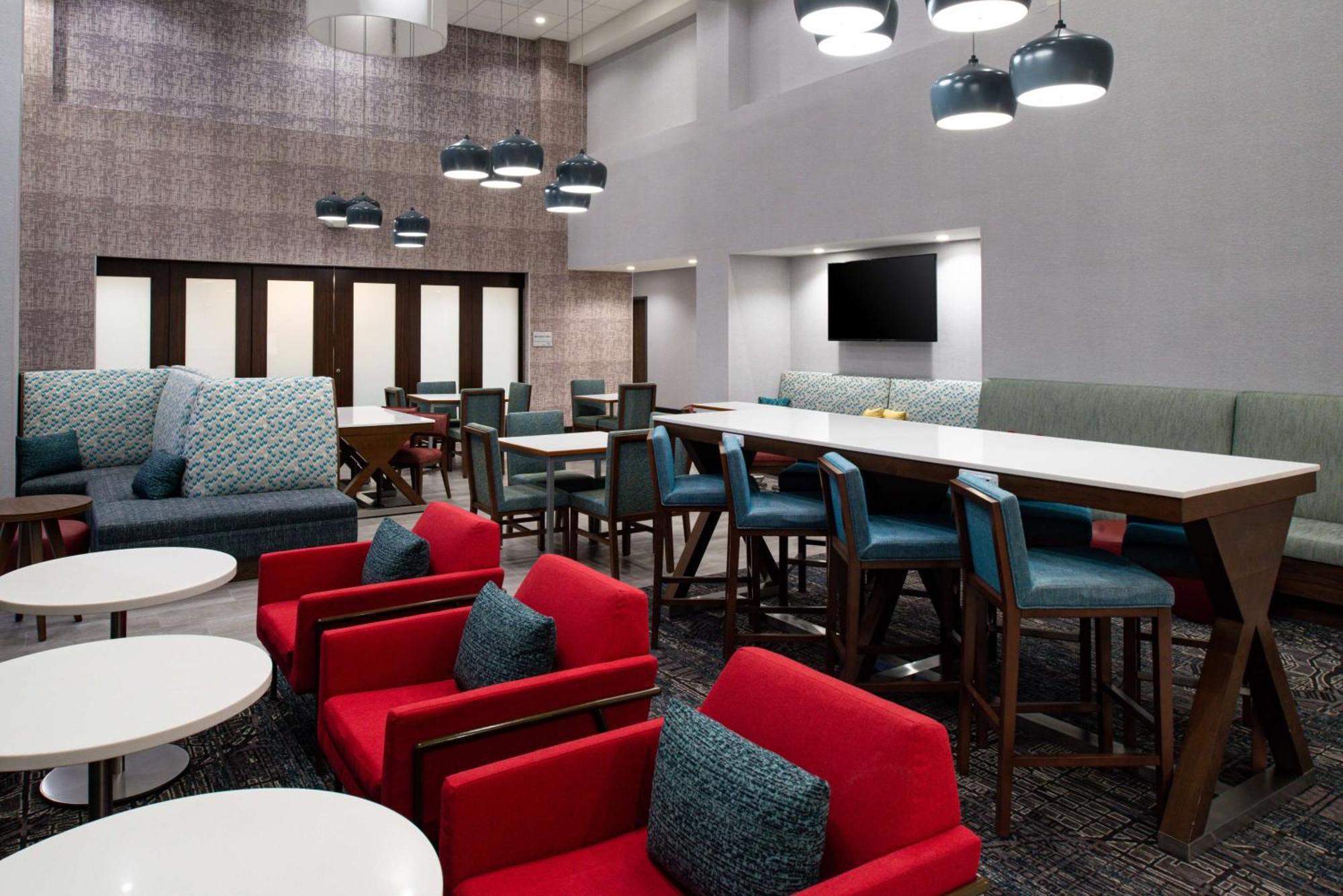 Hampton Inn & Suites Adrian, Mi Екстериор снимка
