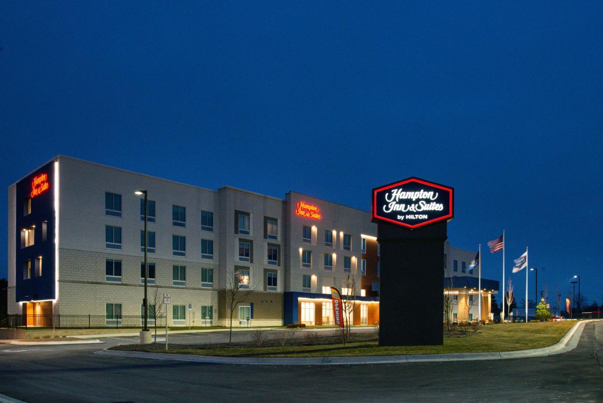 Hampton Inn & Suites Adrian, Mi Екстериор снимка