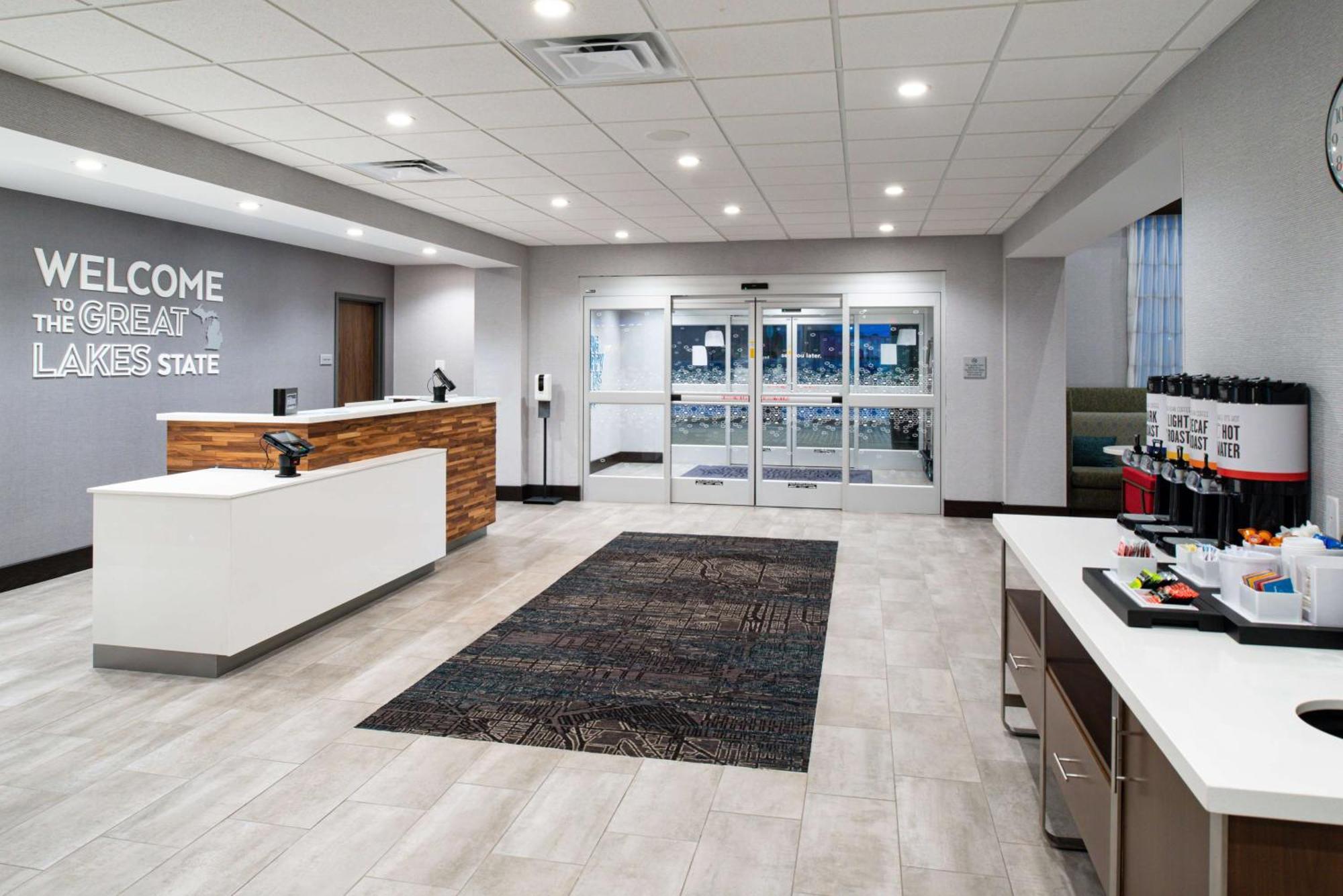 Hampton Inn & Suites Adrian, Mi Екстериор снимка